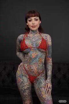 VR Porn Star Photo: Tigerlilly - 0