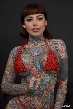 VR Porn Star Photo: Tigerlilly - 1
