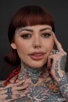 VR Porn Star Photo: Tigerlilly - 3