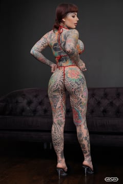VR Porn Star Photo: Tigerlilly - 8