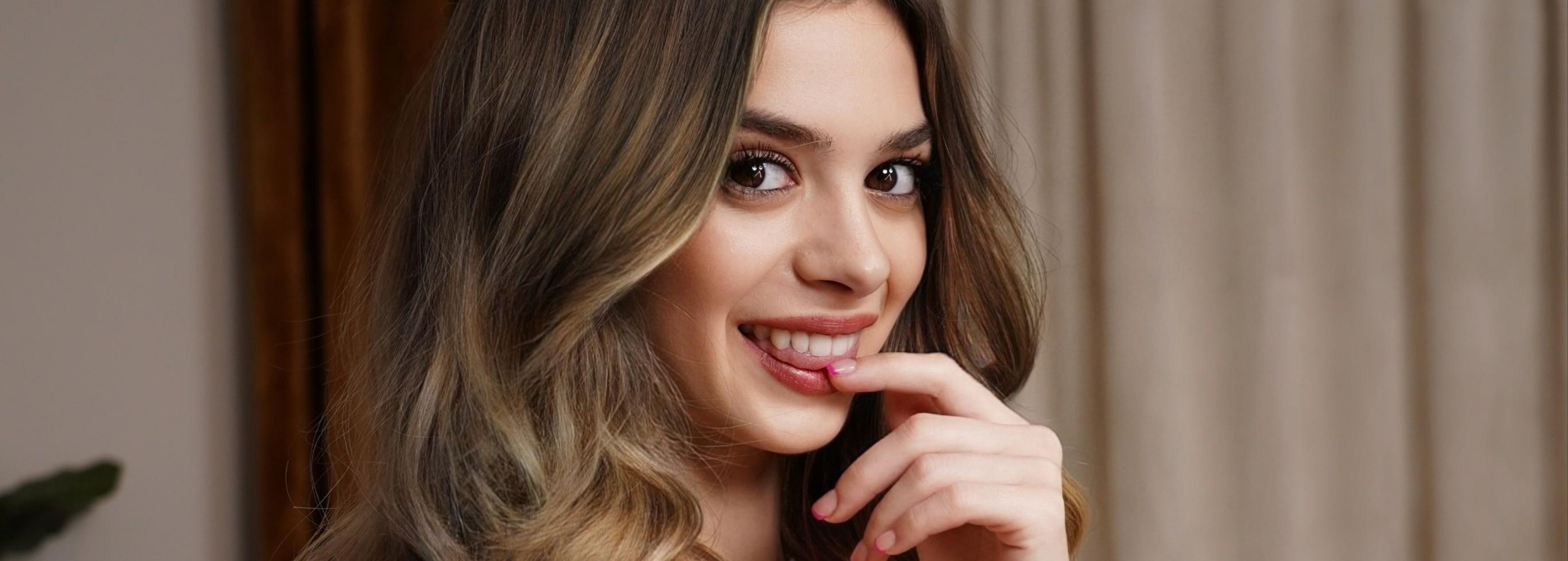 VR Porn star: Molly Little